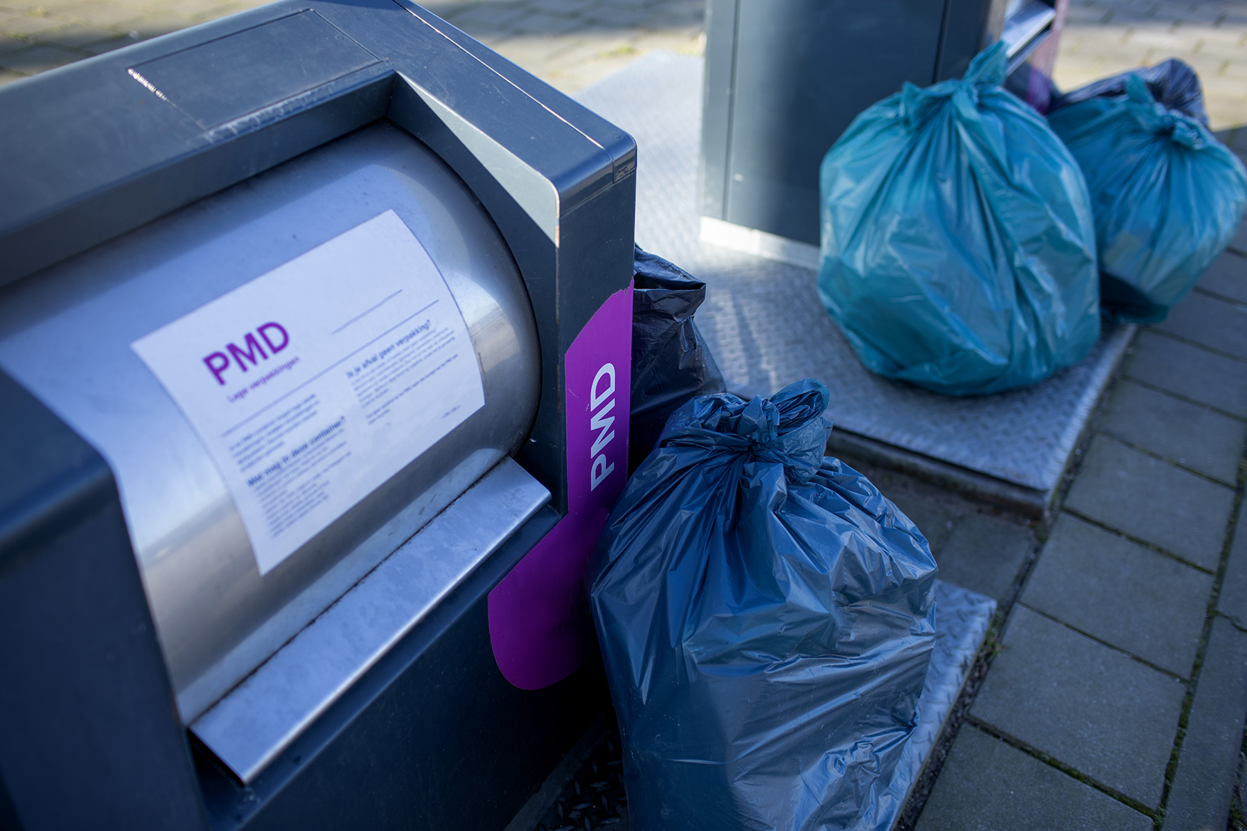 NVRD hekelt kabinetskeuze: rekening plastic niet bij vervuiler maar bij burger