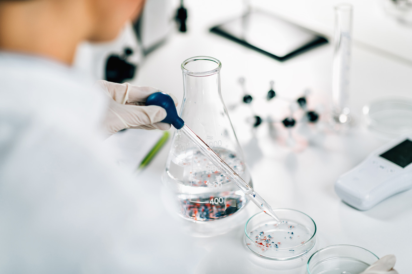 Zeven miljoen euro beschikbaar voor duurzaam kunststofonderzoek