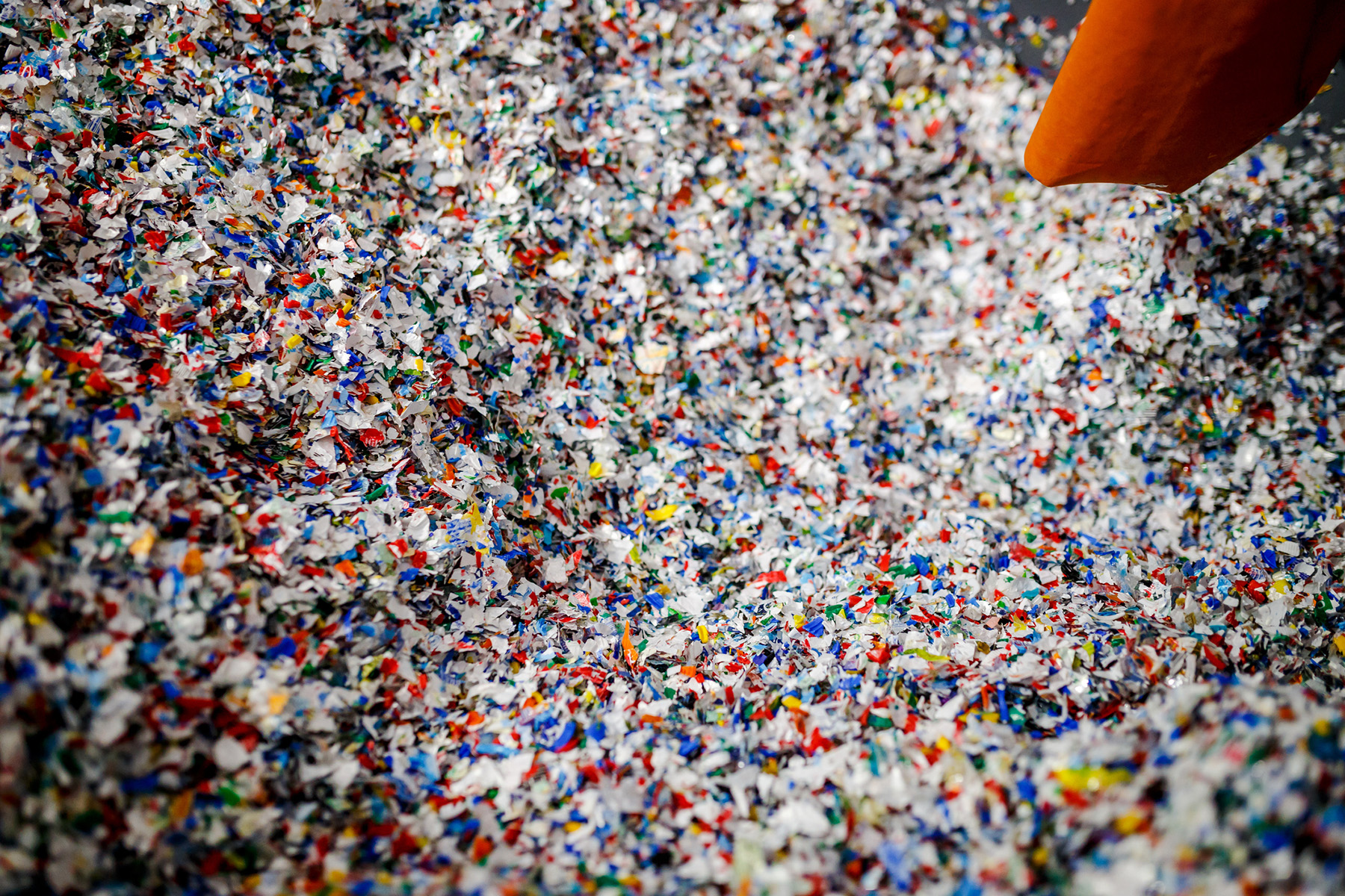 NRK waarschuwt: prijsdruk op recyclaat ondermijnt circulaire ambities